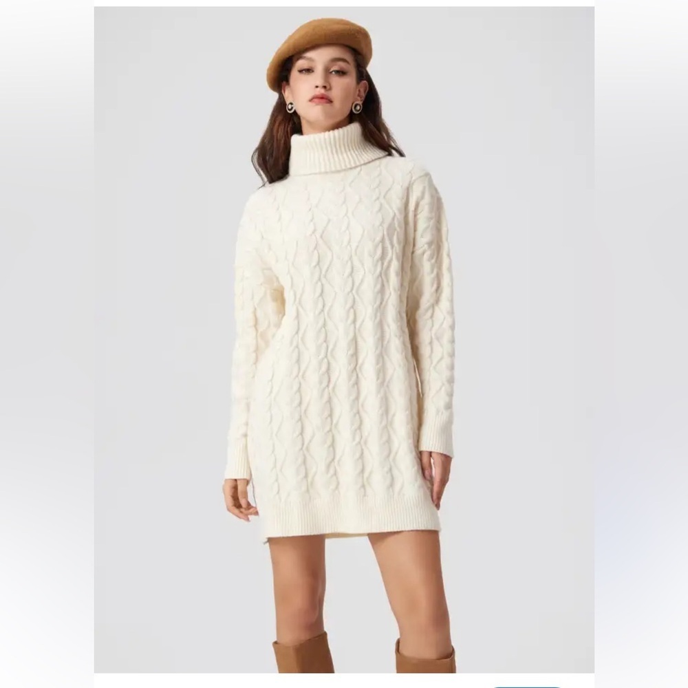 JEANNE PIERRE Cream Cable Knit Sweater